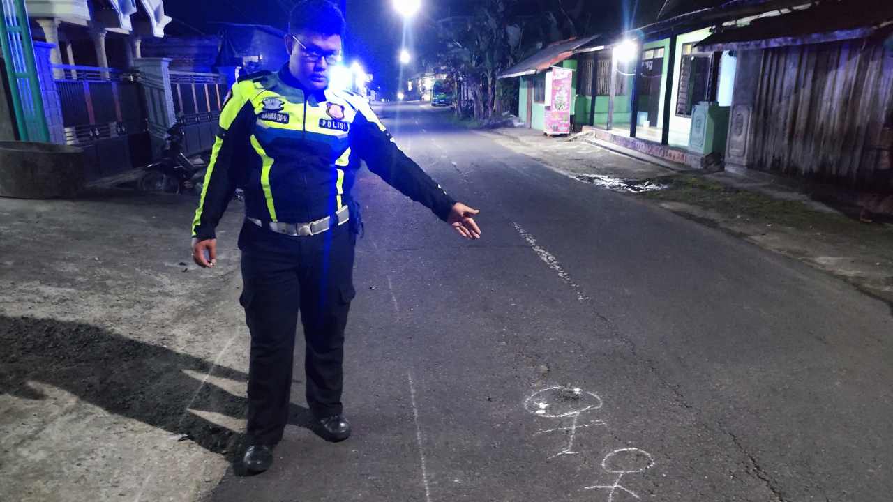 Kecelakaan Tragis Trenggalek, Nenek Meninggal Ditabrak Motor Bonceng 3 Anak di Bawah Umur