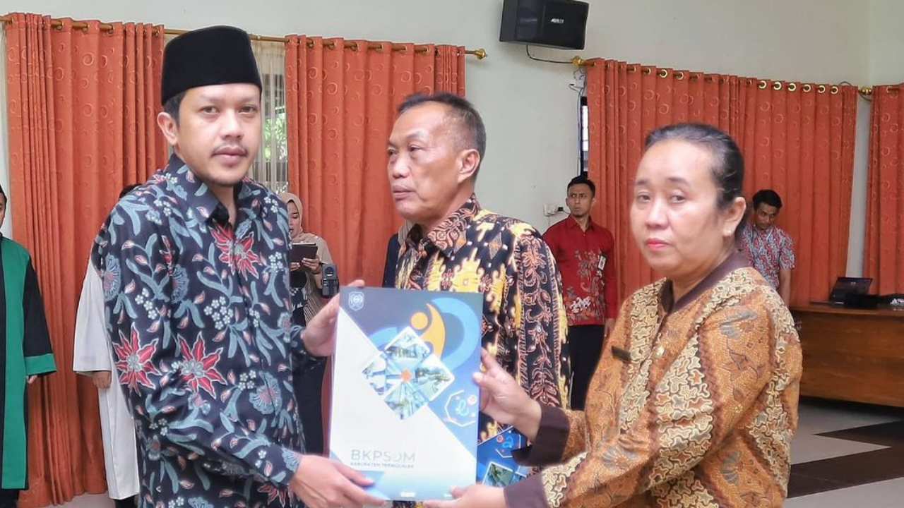 Eks Camat Pule Blak-blakan Soal Dana PBB, Dipakai Bekingi Warga Terlilit KUR Porang