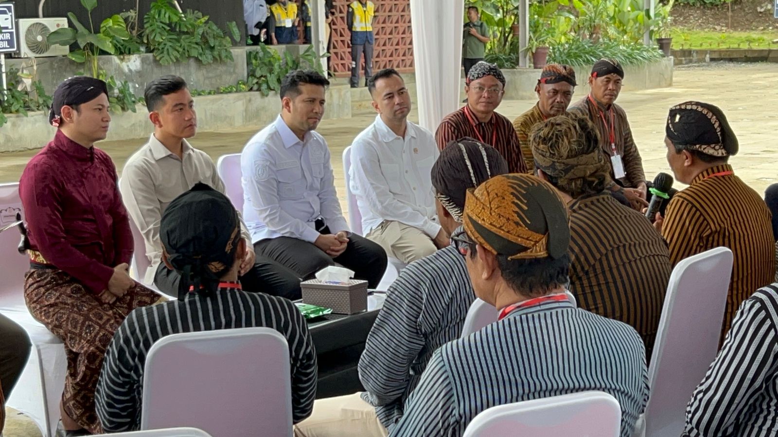 Kunjungan Wakil Presiden Gibran, Kepala Desa Curhat Persoalan di Trenggalek