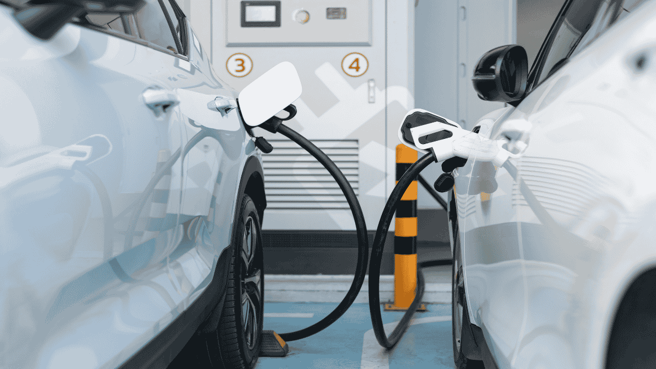 5 Tips Merawat Mobil Listrik Agar Awet Puluhan Tahun