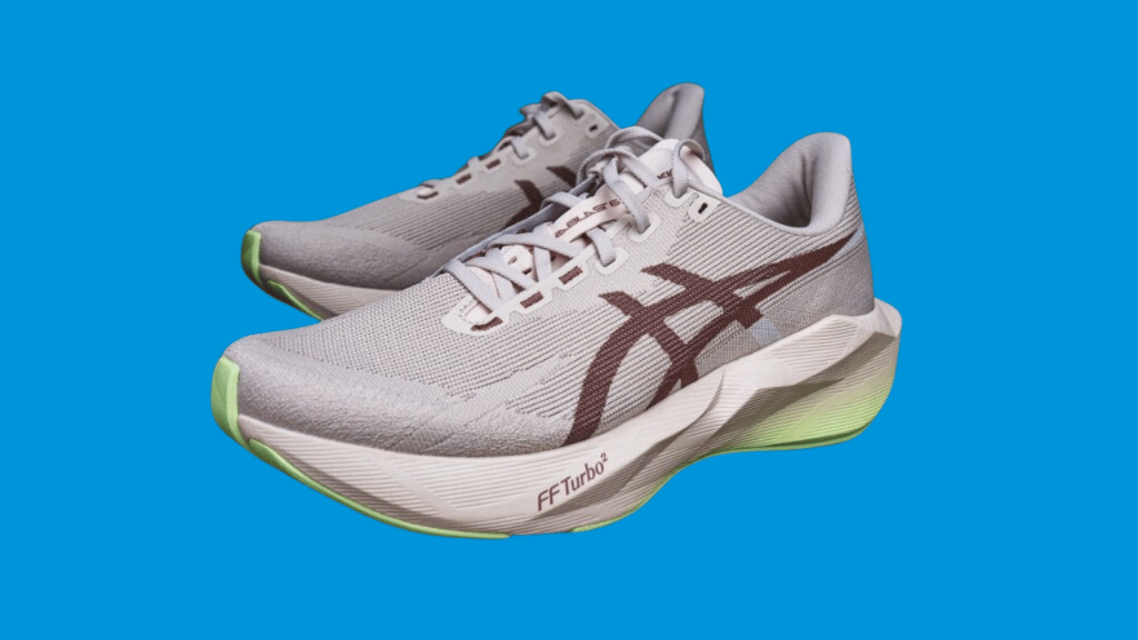 ASICS Novablast 6: Sepatu Daily Trainer Terbaik yang Stabil dan Responsif