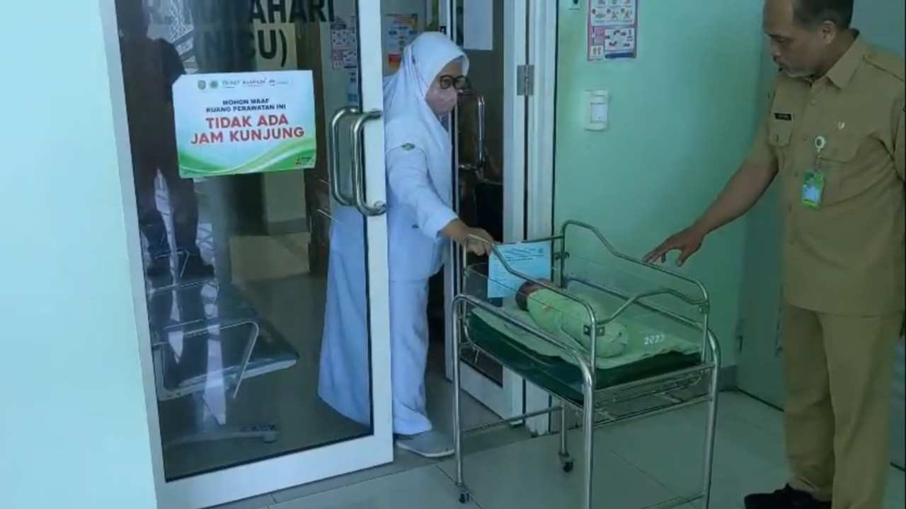 Tak Lagi Sendiri, Bayi Terlantar di Tugu Akan Mendapat Pengasuhan dari Negara