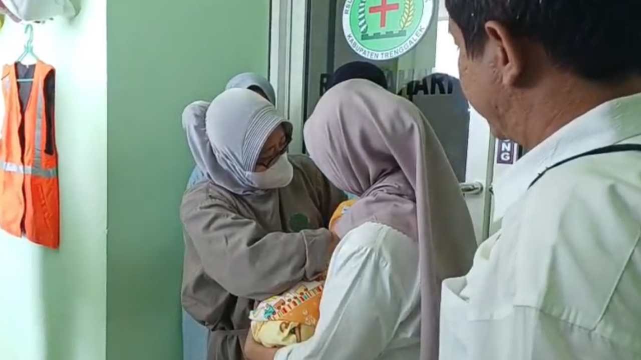 Tak Langsung Diadopsi, Bayi yang Ditemukan di Banaran Kini Diasuh UPT PPSAB Sidoarjo
