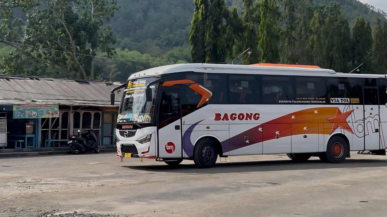 Jembatan Gondang 1 Diperbaiki: Keberangkatan Bus dari Terminal Trenggalek Berubah, Ini Jadwalnya