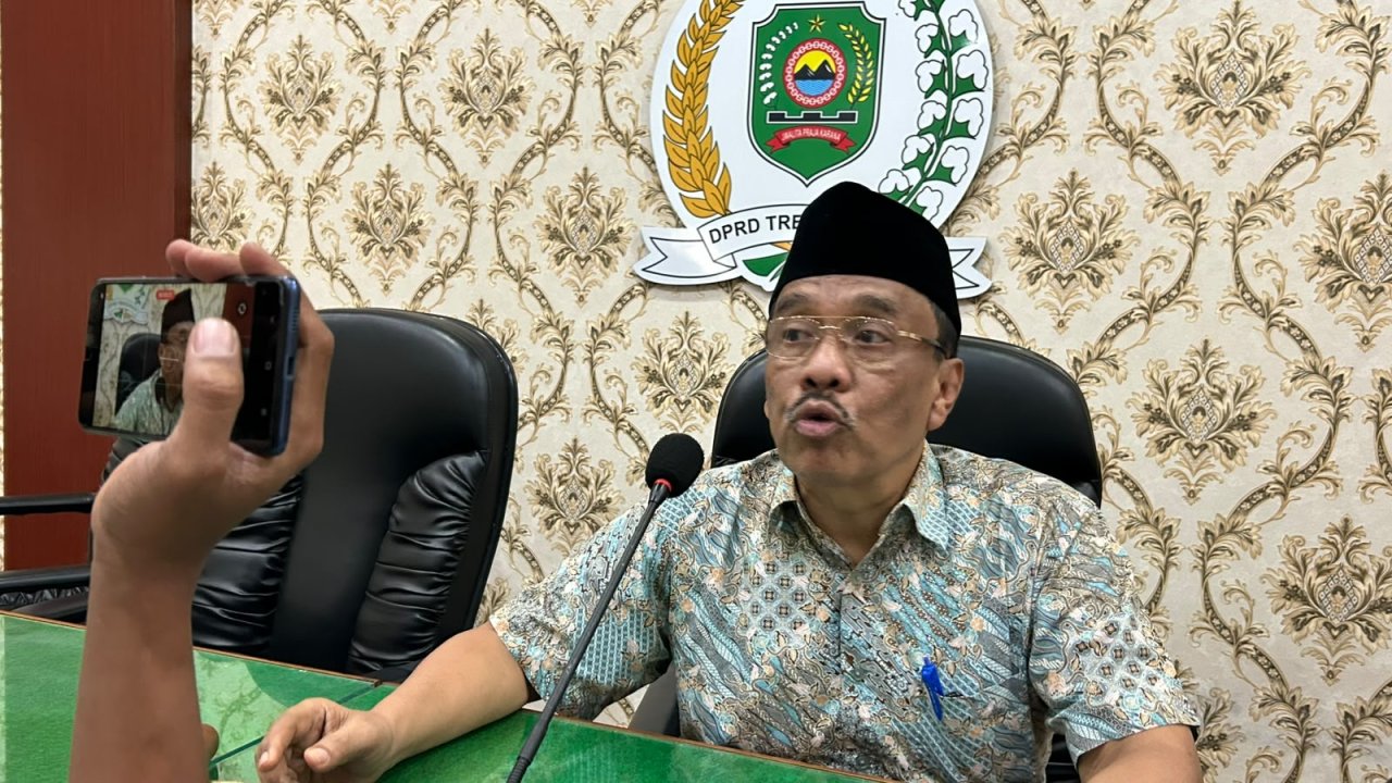 DPRD Trenggalek Tunda Fasilitasi Ranperda Desa, Lima Masukan Publik Masuk Daftar Evaluasi