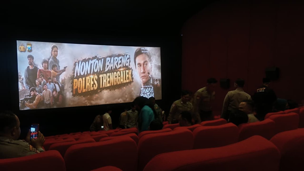 Nobar Film "Tanah Runtuh" di Trenggalek Jadi Pengingat Pentingnya Menjaga Persatuan