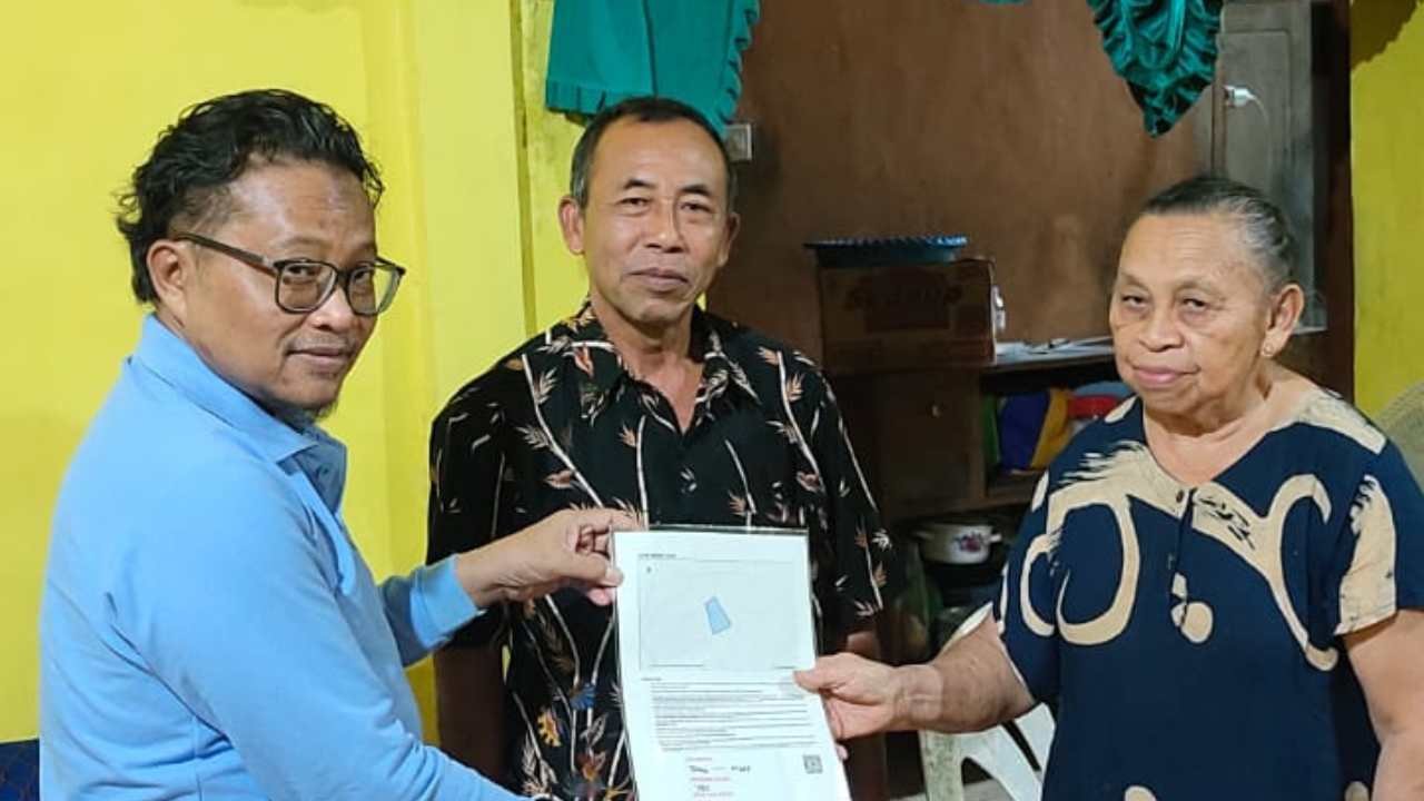 Tak Perlu Bolak-balik ke Kantor, Sertifikat Tanah Warga Trenggalek Diantar Lewat GO KAT