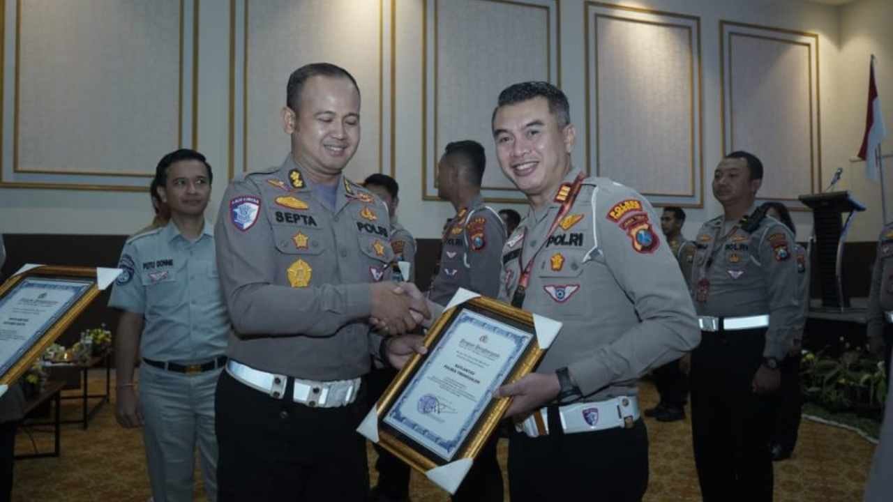 Satlantas Trenggalek Raih Predikat Terbaik Validasi ETLE se-Jatim untuk Polres Tipe C