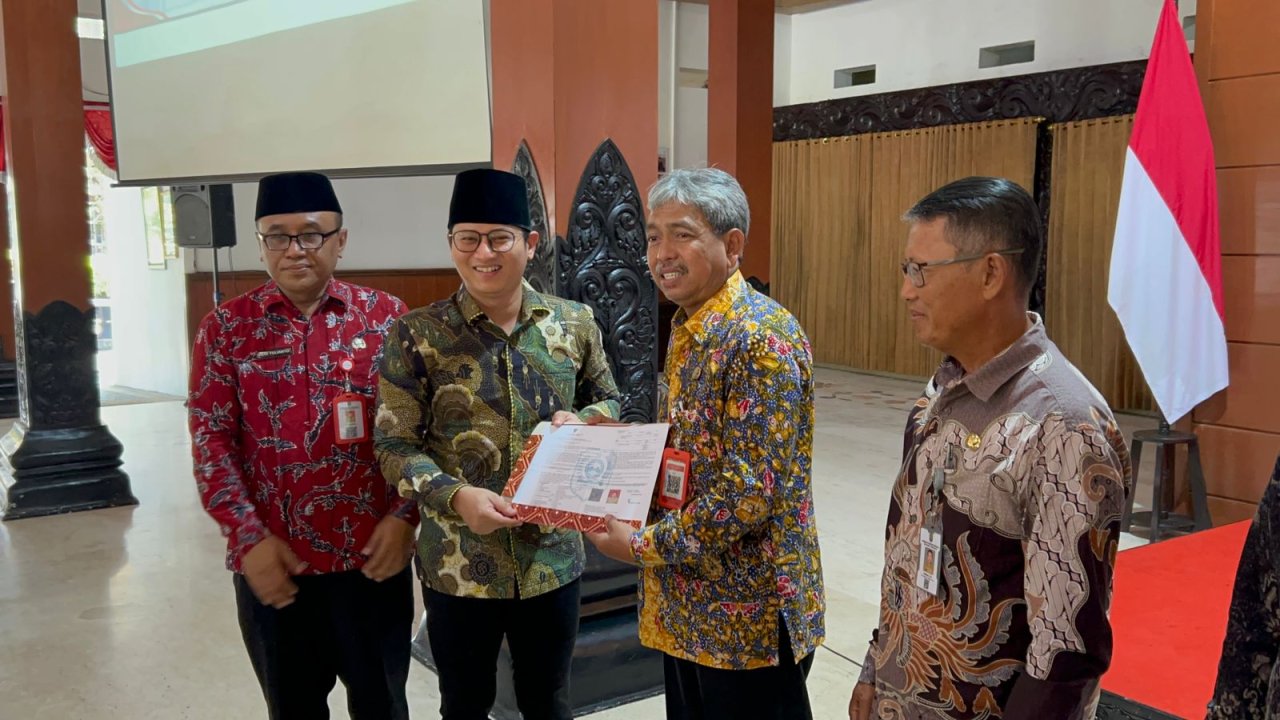 Bupati Trenggalek Mas Ipin Lepas Tangan Kanan di Birokrasi, Sekda Edy Resmi Masuki Purna Tugas
