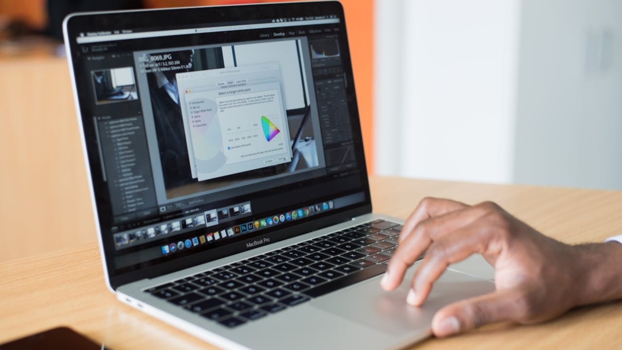 Rekomendasi Software Aplikasi Umum Digunakan untuk Teknologi Multimedia