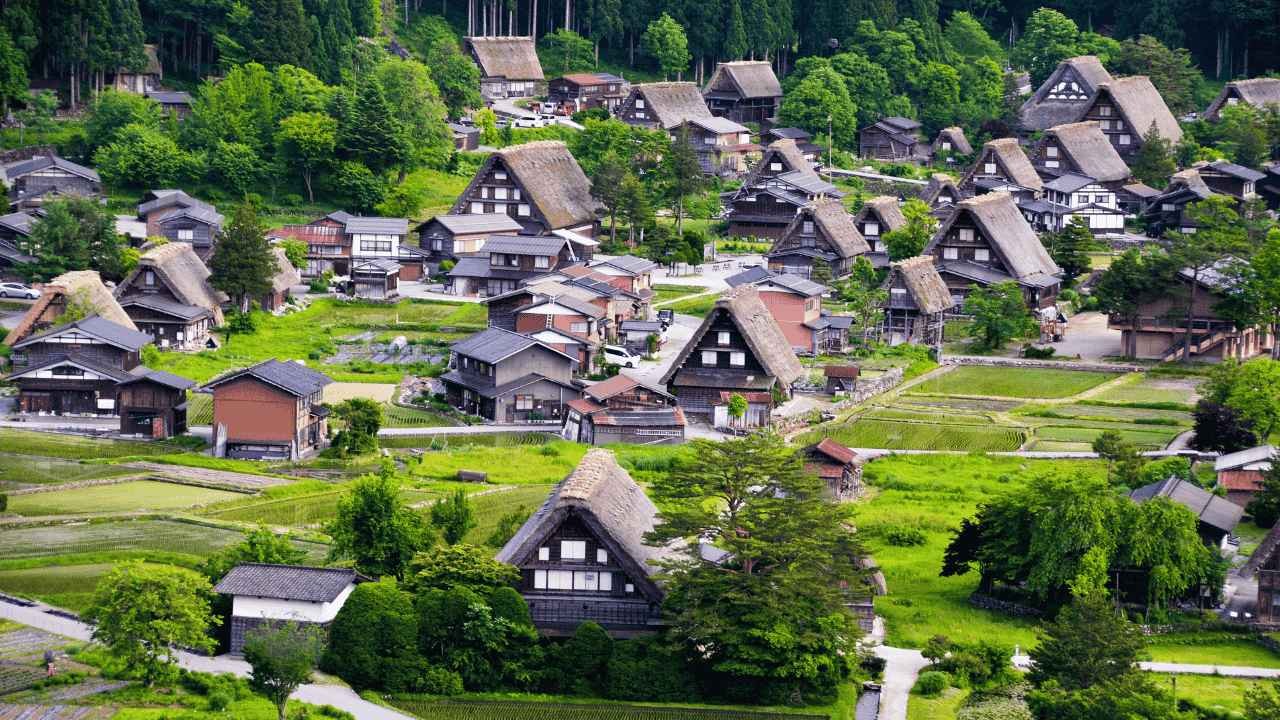 5 Ide Desain Rumah Heritage, Menghidupkan Kembali Pesona Klasik di Era Modern