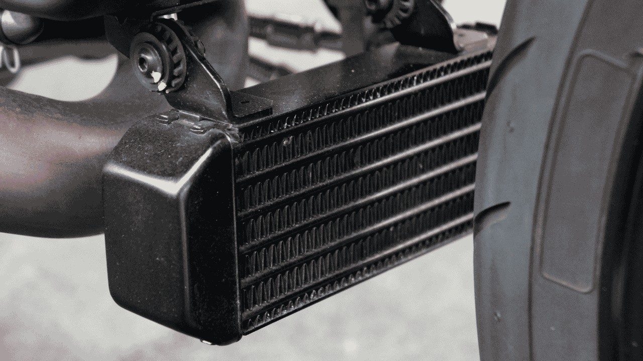 Waktu Penggantian Air Radiator Motor yang Tepat, Jangan Sampai Salah Langkah