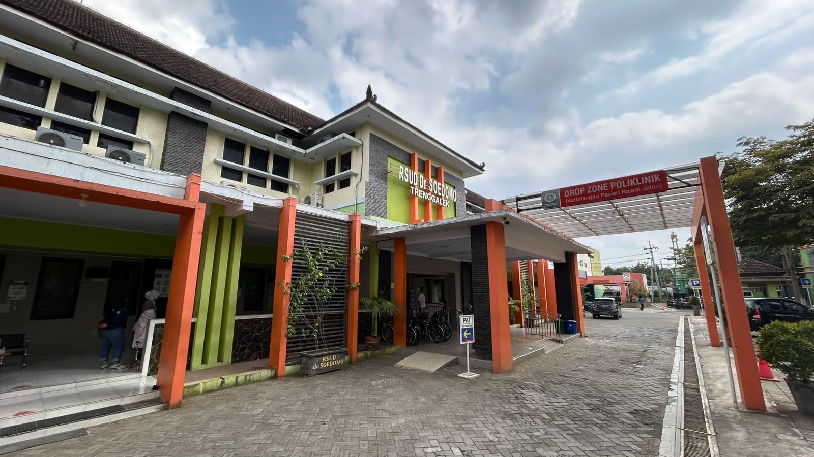 4 Dokter RSUD Soedomo Berangkat Haji 2026, Pelayanan Pasien di Trenggalek Dipastikan Tetap Jalan