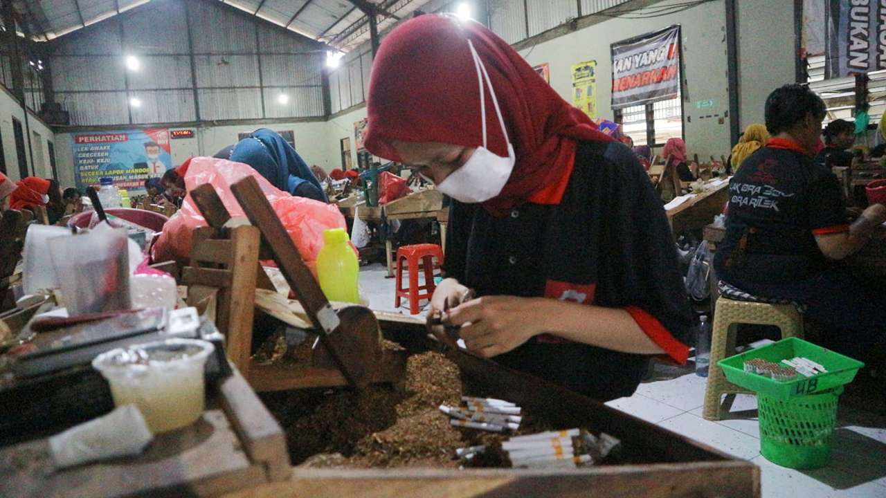 Dapat Tambahan 1 Miliar, Dana Bagi Hasil Cukai Rokok Selamatkan BPJS Warga Trenggalek