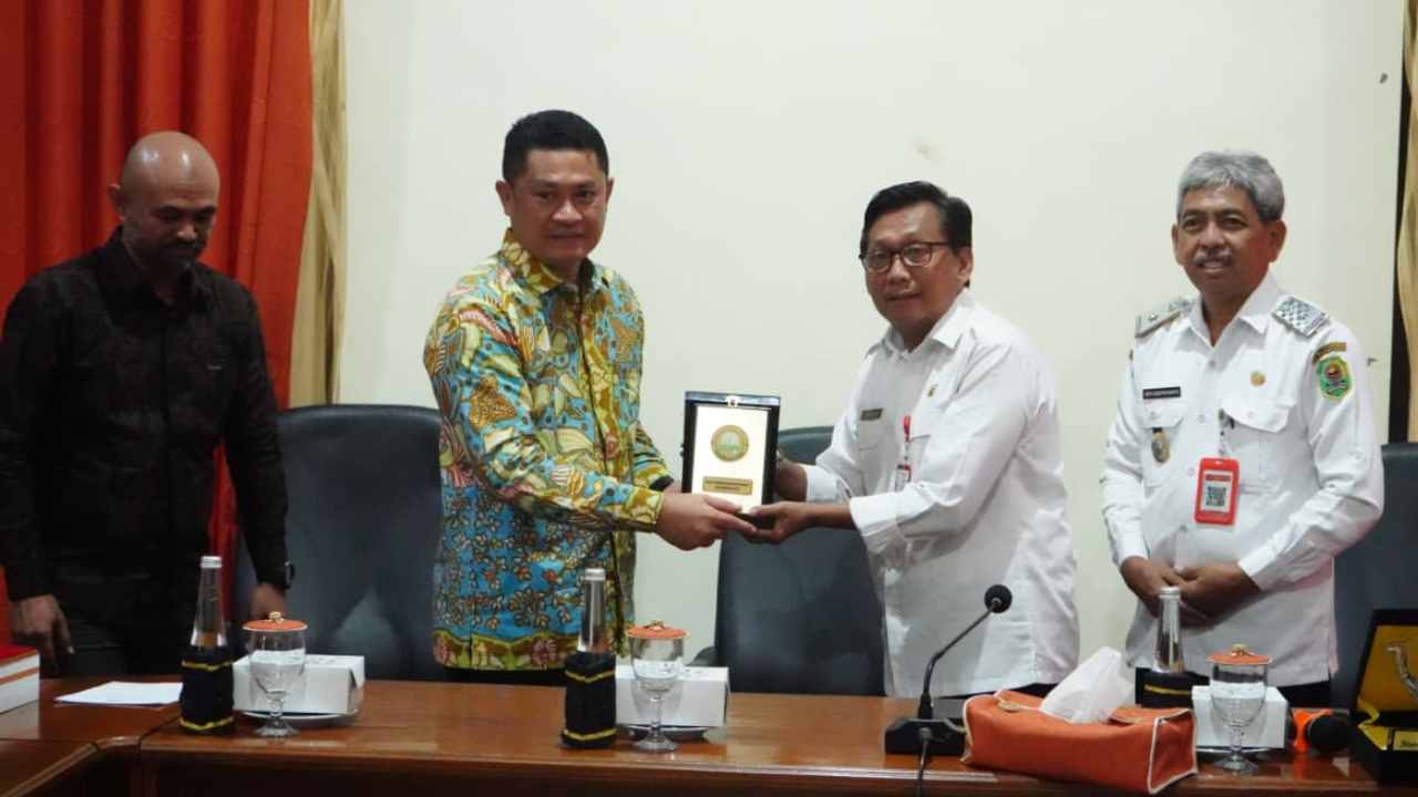 Aceh Belajar ke Trenggalek soal Keuangan Desa Digital, Ternyata Baru Sedikit Daerah yang Terapkan