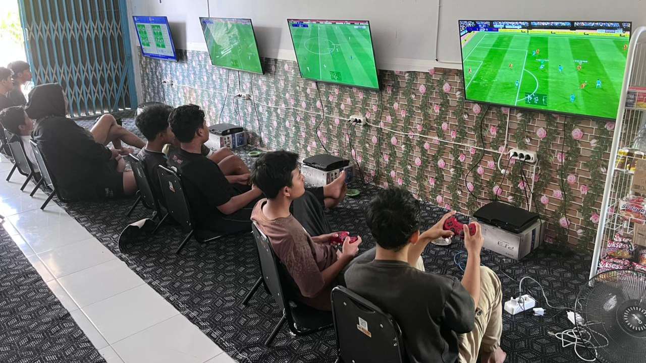 Gamer Trenggalek Unjuk Skill, Kompetisi Console Ini Jadi Gengsi Komunitas